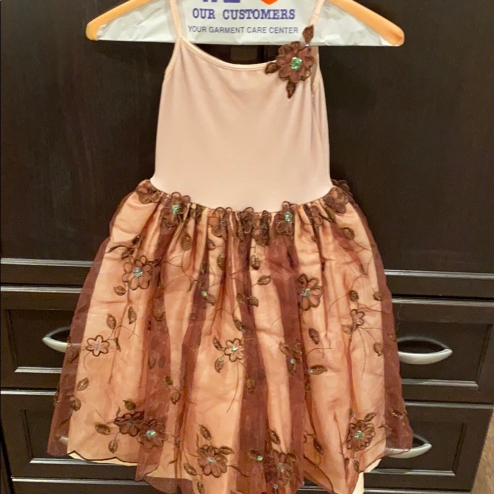 Girls GORGEOUS 😍Dress